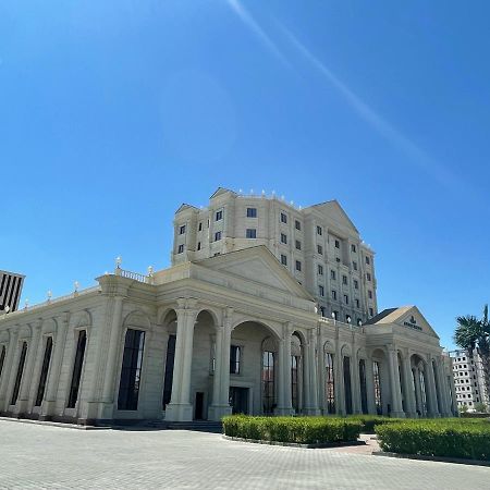 Sultan Palace Hotel أتيراو المظهر الخارجي الصورة The new building of the university
