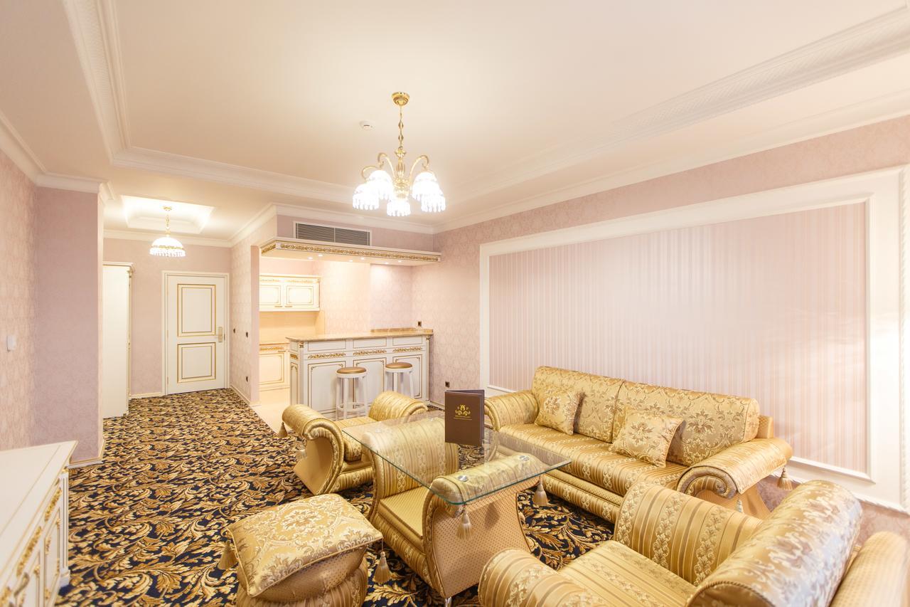 Sultan Palace Hotel أتيراو المظهر الخارجي الصورة A suite at the hotel